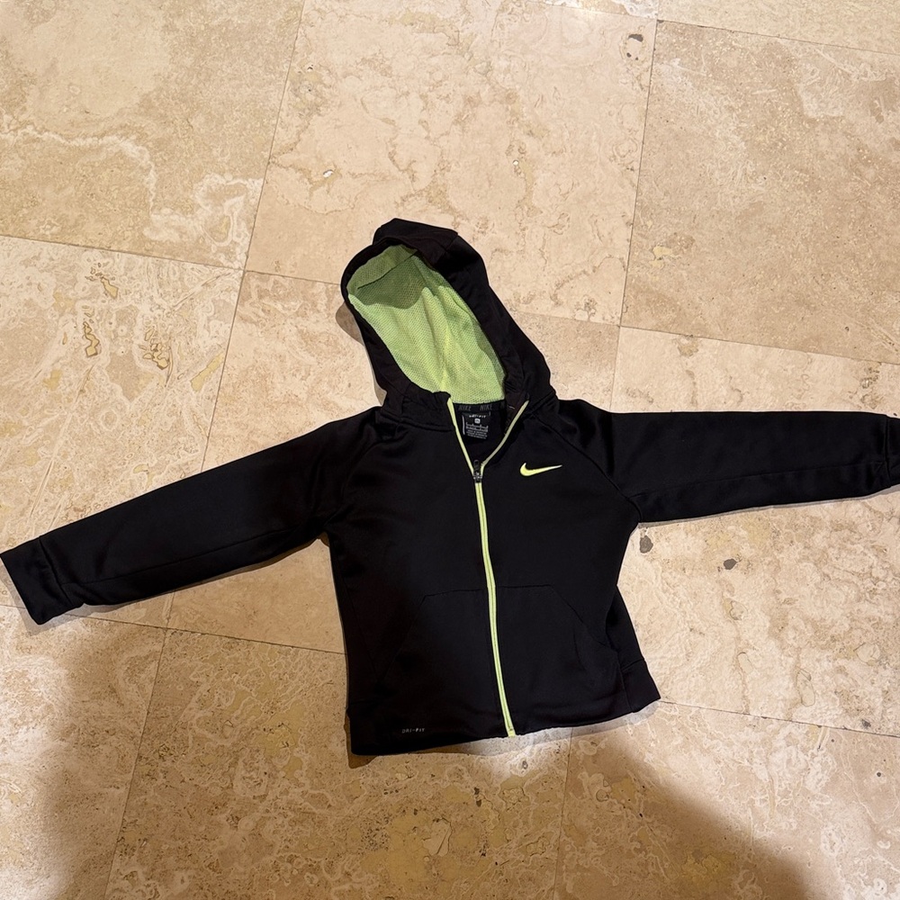 Kids Nike Black Hoodie with Lime Green Accents size 6/7